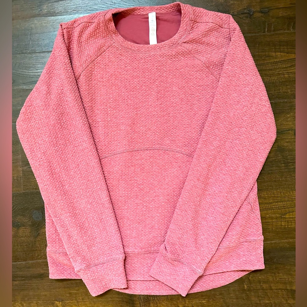 Lululemon~ “Catch A Moment “ Crew~ Size 8